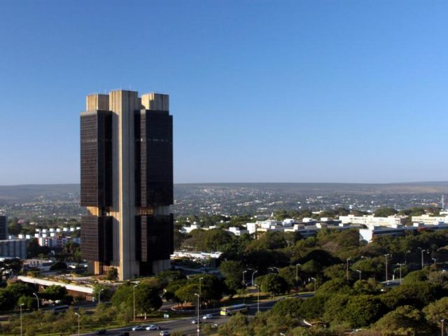 Banco Central liquida Banco Neon