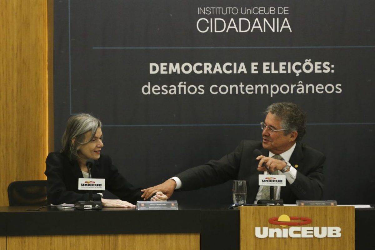 A consolidação da Democracia Brasileira