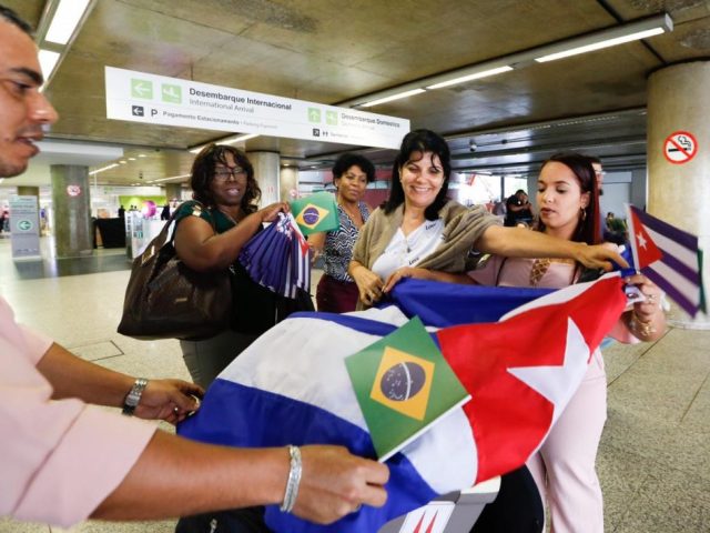 É #FAKE que há apenas duas faculdades de medicina em Cuba
