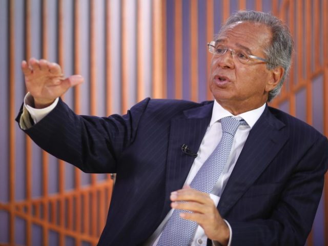 Dólar valorizado: Bom para quem?