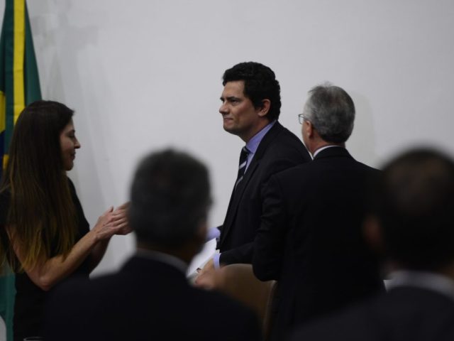 A luta pelo poder político