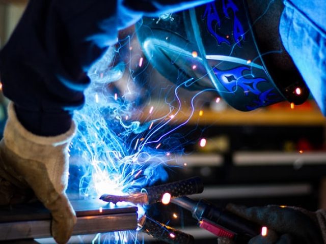 Brasil Industrial: Nova política industrial fez desmonte