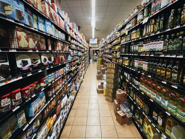 A violência no Brasil: Responsáveis por segurança perdem o controle e matam cliente