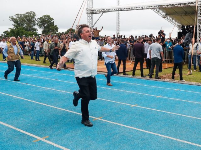 O “imbrochável” campeão da insensibilidade