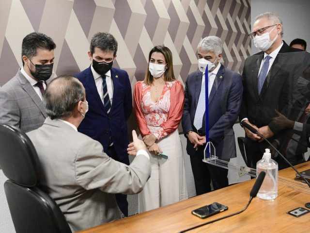 Parecer de juristas entregue à CPI da Covid-19 (parte 1): a imunização de rebanho