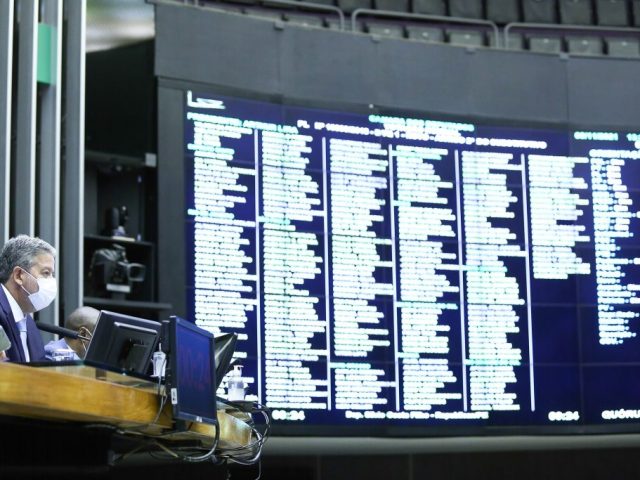 Calote dos precatórios piora os alicerces econômicos