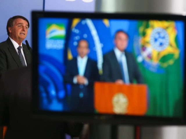 Bolsonaro faz a maior privatização da história