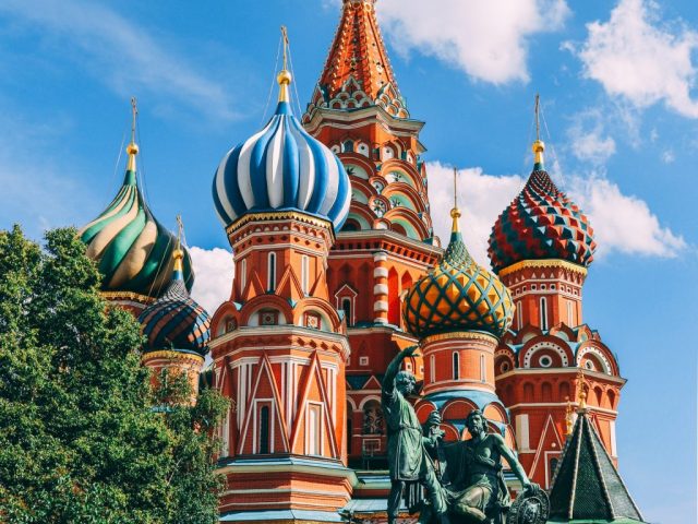 As consequências e a necessidade do fim da guerra entre Rússia e Ucrânia