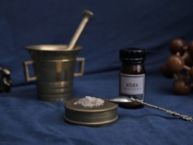 Segurança e saúde pública exigem nova política de combate ao tráfico de drogas