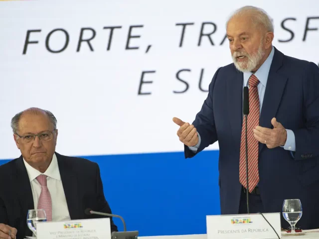 Plano Estratégico para o renascimento industrial brasileiro