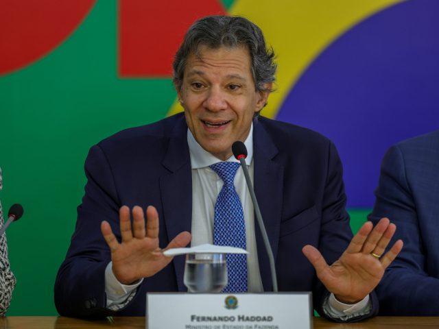 Os desafios políticos, monetários e fiscais para controlar a inflação