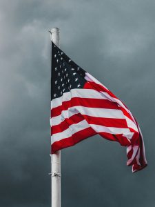 Leia mais sobre o artigo O protecionismo de Trump 2025 e a iminência de uma nova crise