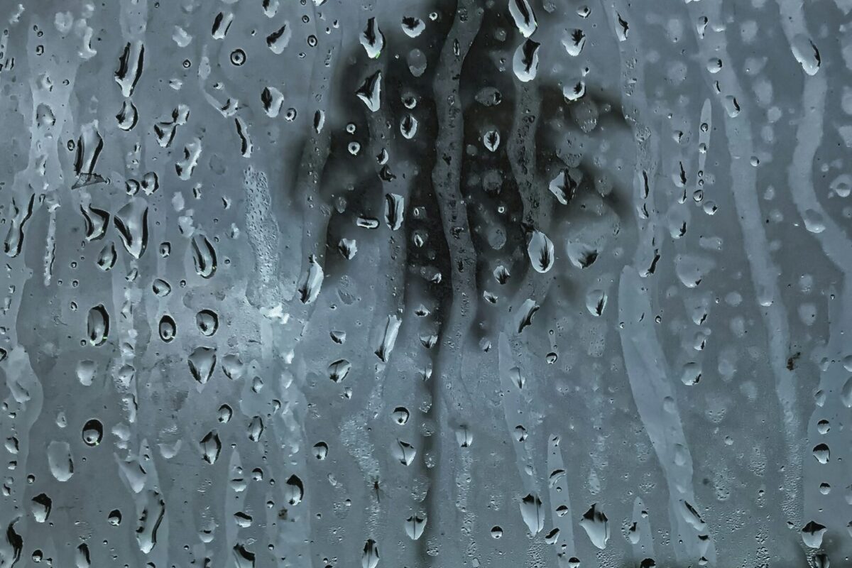 Habitação: o direito constitucional que desmorona nas chuvas