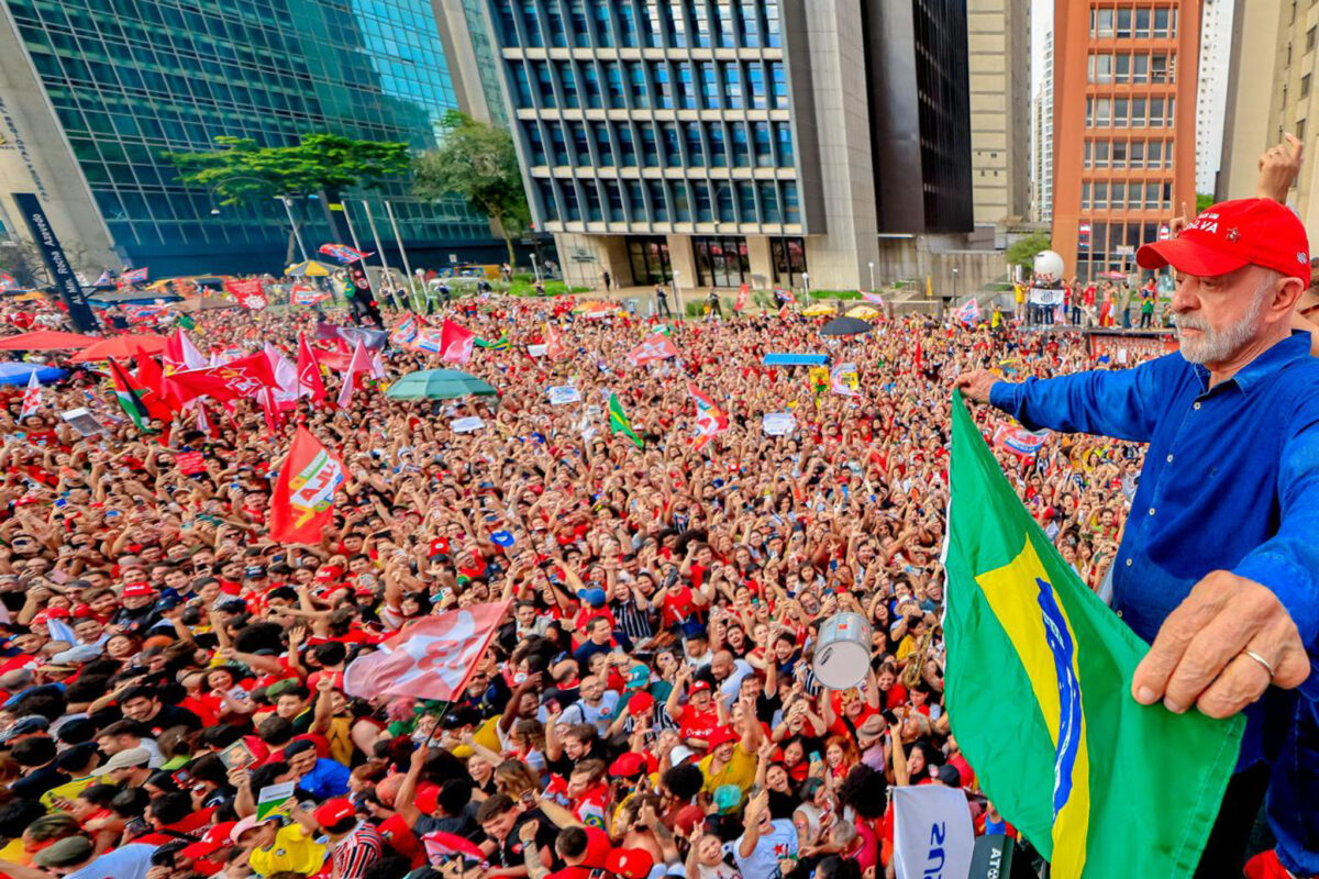 Por que Lula virou e Flávio perdeu o segundo turno
